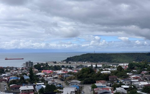 Venta en Puerto Montt | Venta de Sitio Urbano con Cabañas en Puerto Montt en 251 | Venta de Sitio Urbano con Cabañas en Puerto Montt