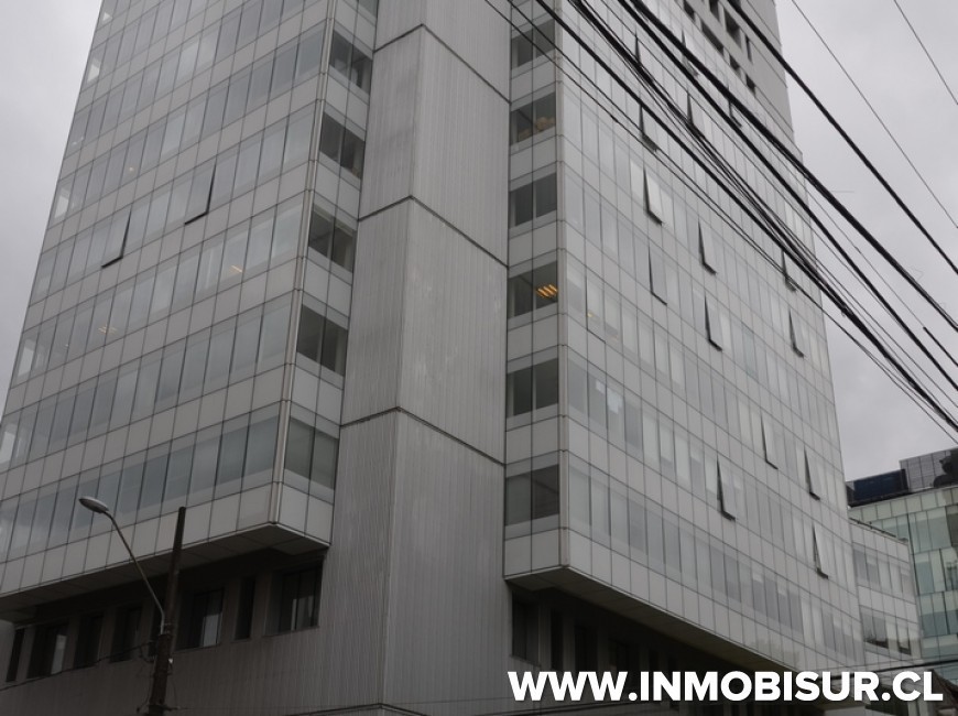 Venta en Puerto Montt | Oficina dúplex Edificio CChC ARRENDADA en 251 | Oficina dúplex Edificio CChC ARRENDADA