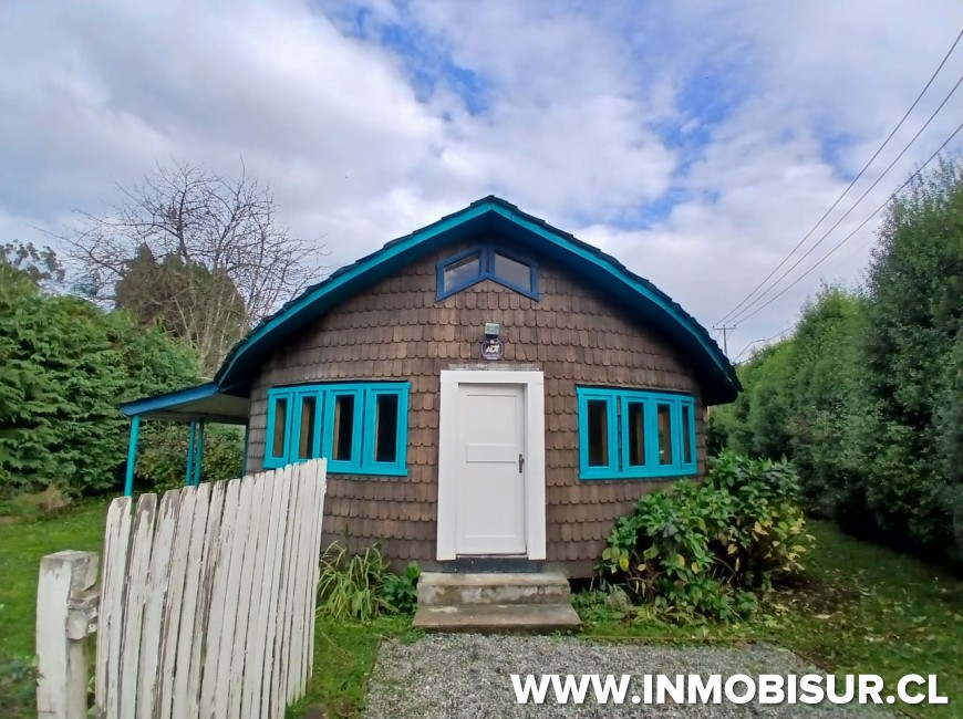 Cómoda Cabaña a pasos del Colegio Puerto Varas